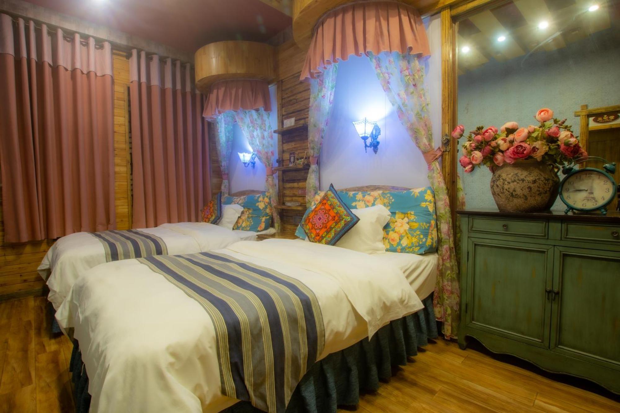 Floral Hotel - Baihui Living زانغجياجي المظهر الخارجي الصورة